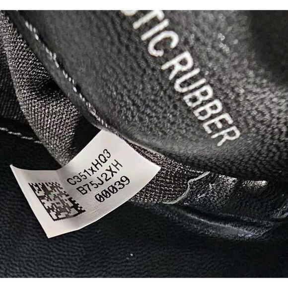 American Eagle Black Faux Leather Ankle Boots Booties Shoes Front Zip SZ 8.5 - Picture 11 of 12